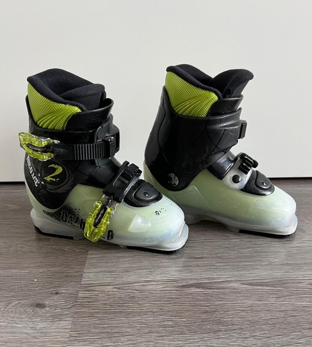 Ex pasmodel: Dalbello Menace kinder skischoenen mt 19,5