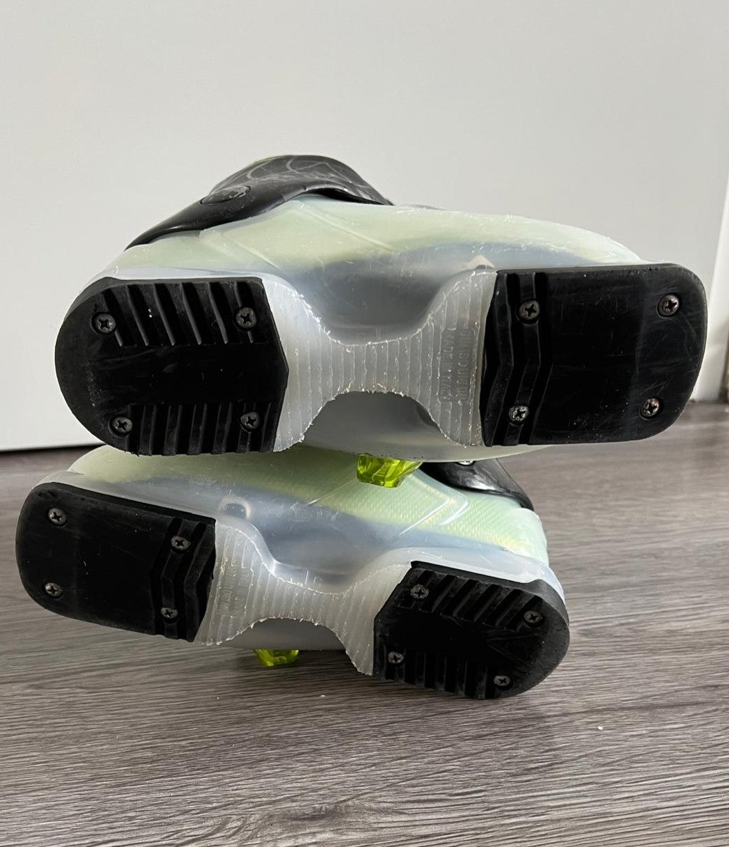Ex pasmodel: Dalbello Menace kinder skischoenen mt 19,5