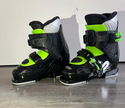 Ex pasmodel: K2 Xplorer 1 black/green kinder skischoenen mt 19.5